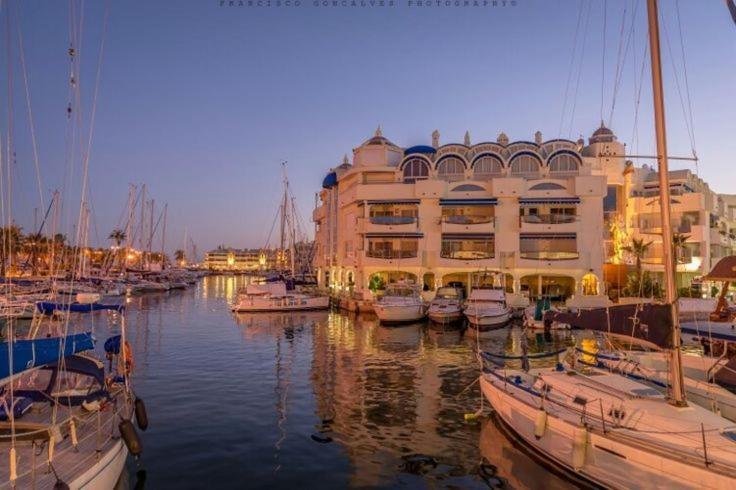 Benalmadena Beach Apartamento Con Vistas Al Mar Y Parking Privado Incluido Екстериор снимка
