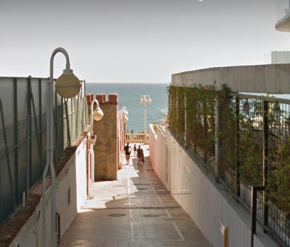 Benalmadena Beach Apartamento Con Vistas Al Mar Y Parking Privado Incluido Екстериор снимка